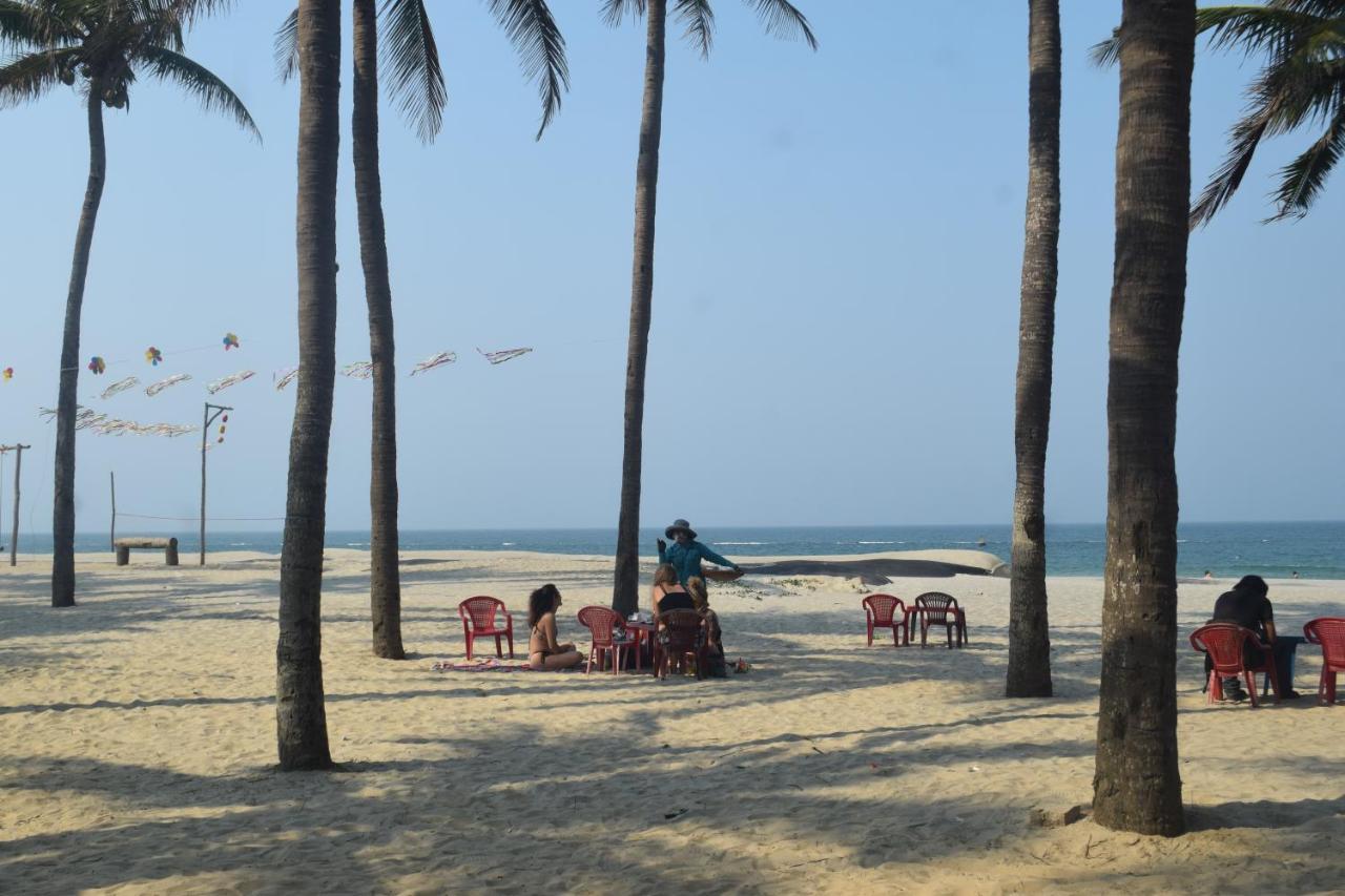 Cua Dai Beach Hotel View Beach & River An Luong Buitenkant foto